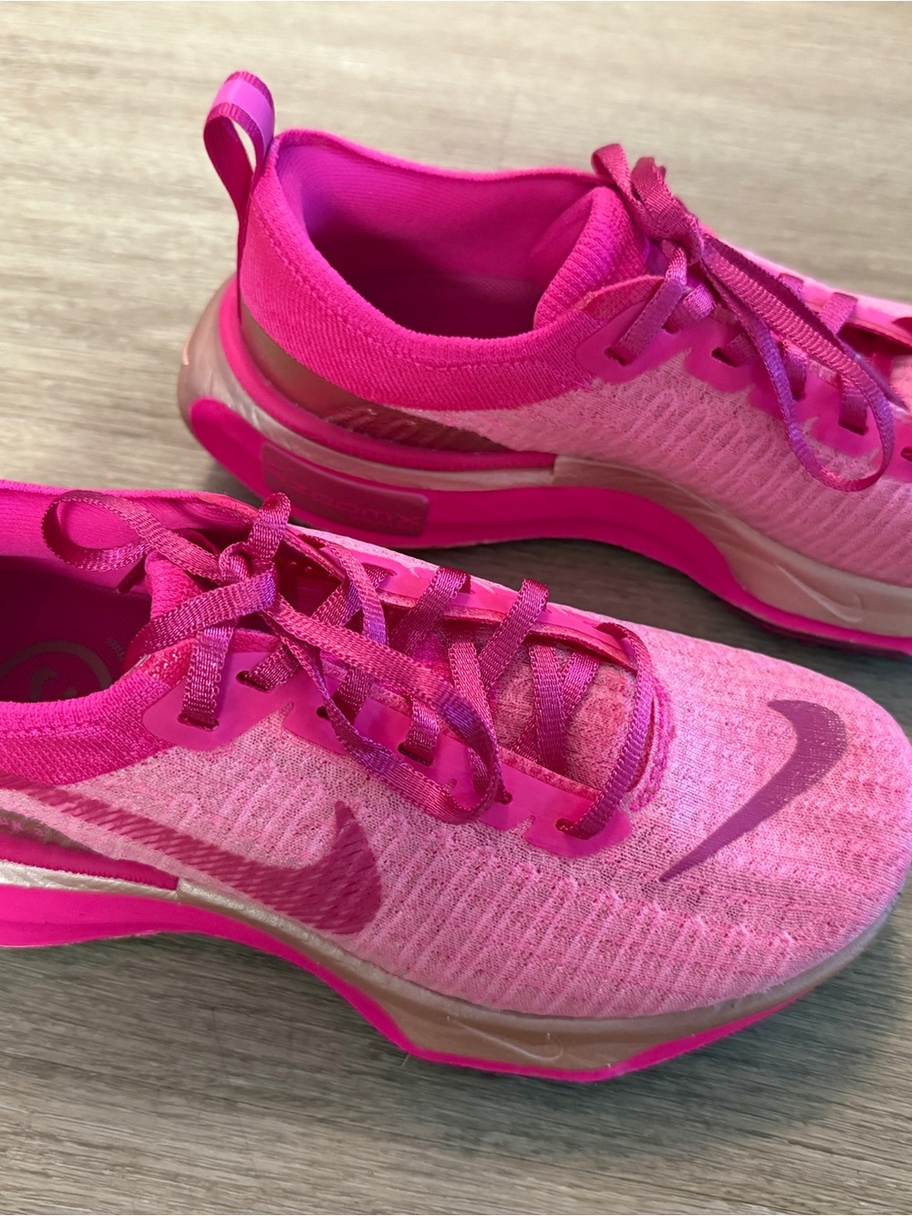 Brand New Nike ZoomX Invincible Run Flyknit 3 Women's Size 7 Pink